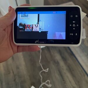 Ifamily baby monitor